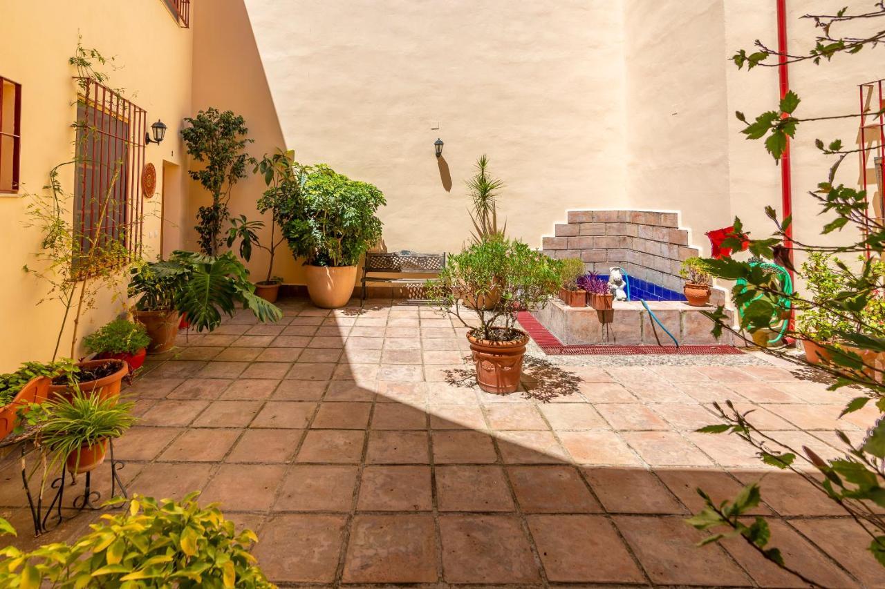 Apartamento Juan De Mena Doce Apartment Cordoba Luaran gambar